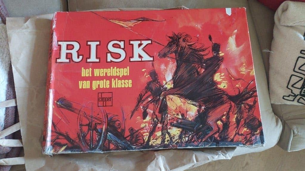 Stratego, Drie of vier spelers, Ophalen, Gebruikt, Clipper