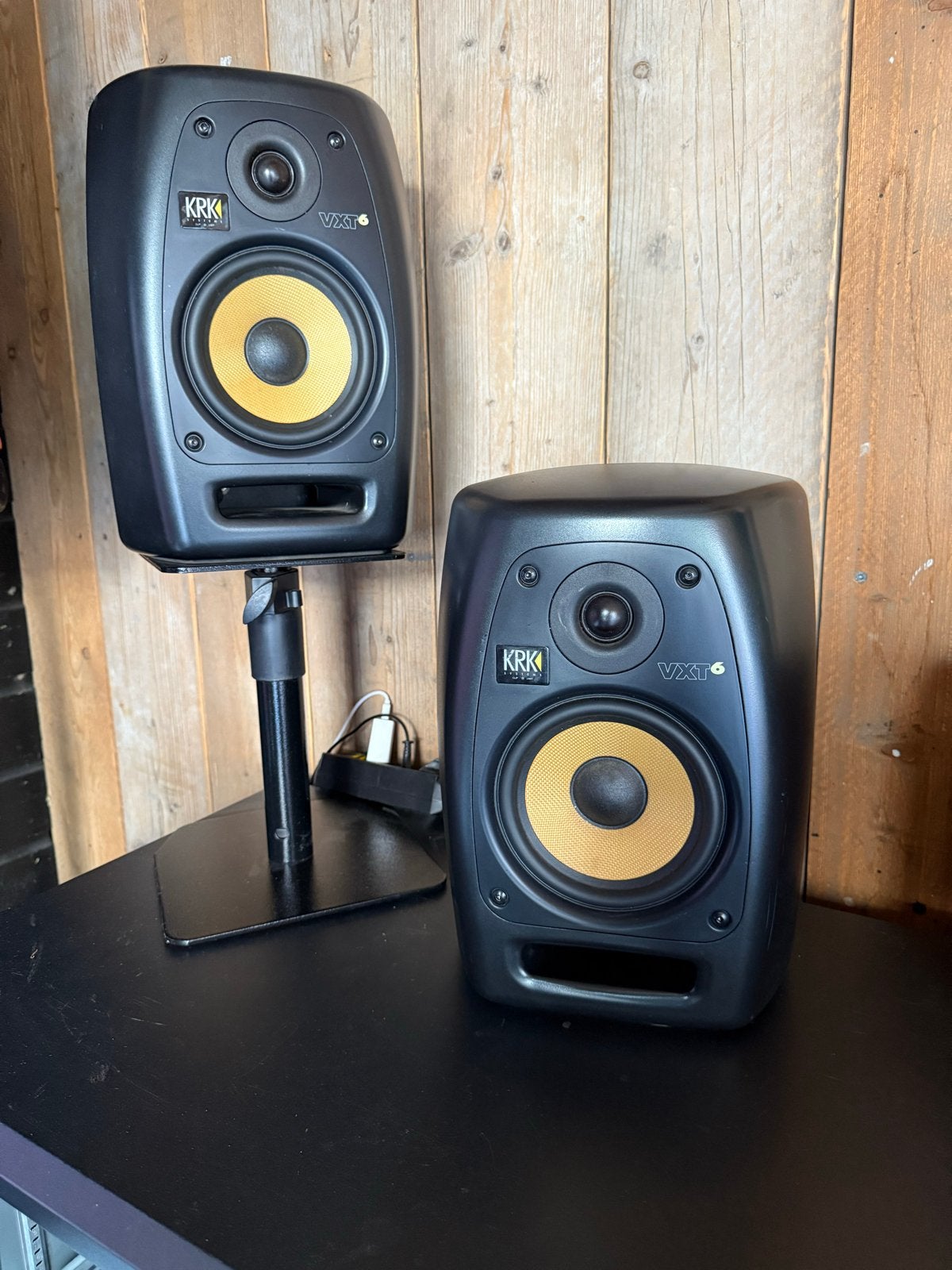 KRK VXT 6 Studiomonitoren (set van 2), Studiomonitor, Inclusief kabels, 120 tot 150 watt, Ophalen of Verzenden