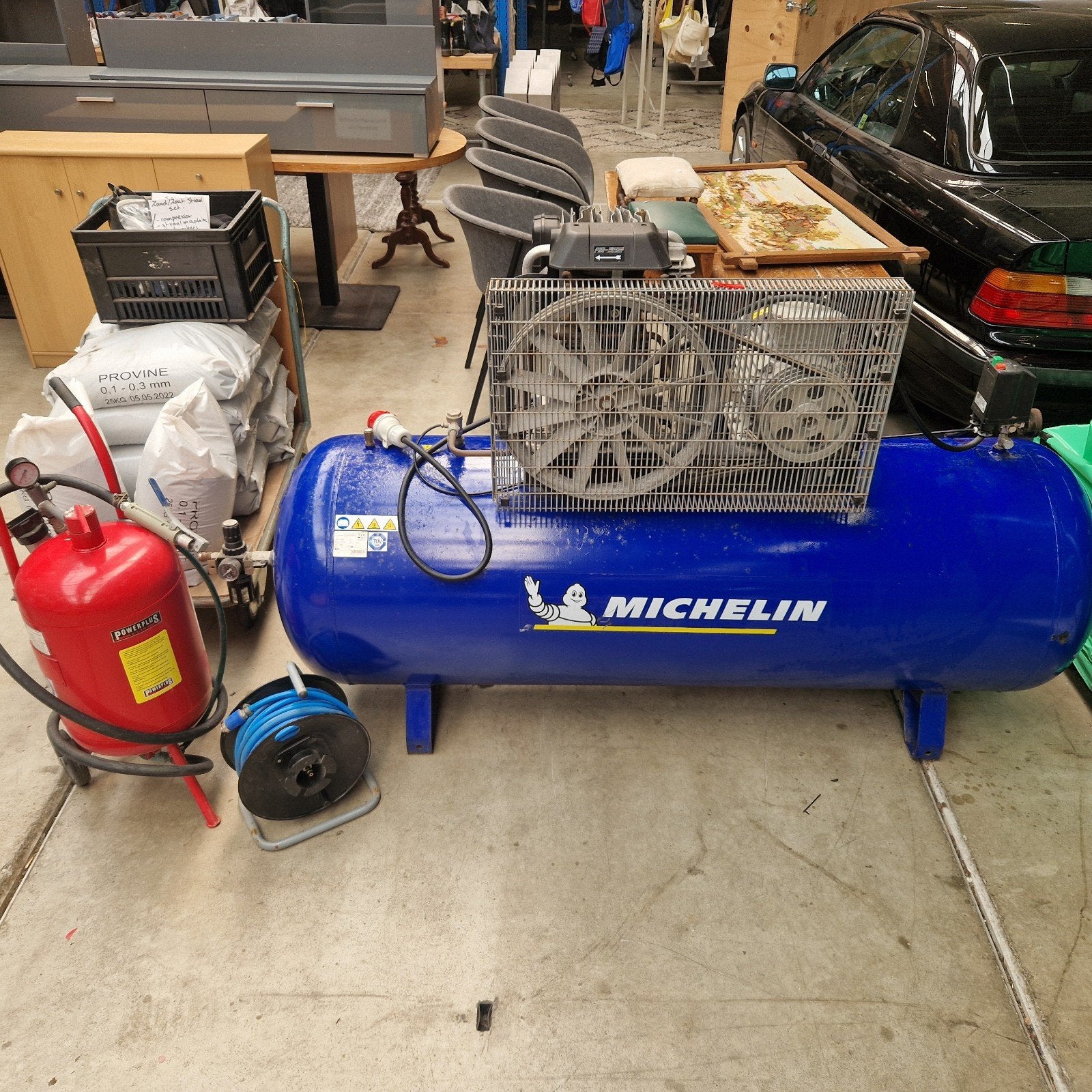 Michelin Compressor met Zandstraal Set - 500L, 10 PK, Doe-het-zelf en Verbouw, Ophalen, ., Zo goed als nieuw, .