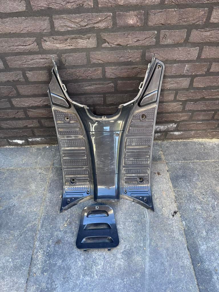 Tree plank gts toscana, Fietsen en Brommers, Brommeronderdelen | Scooters, Ophalen, Gebruikt, Overige typen, Overige merken