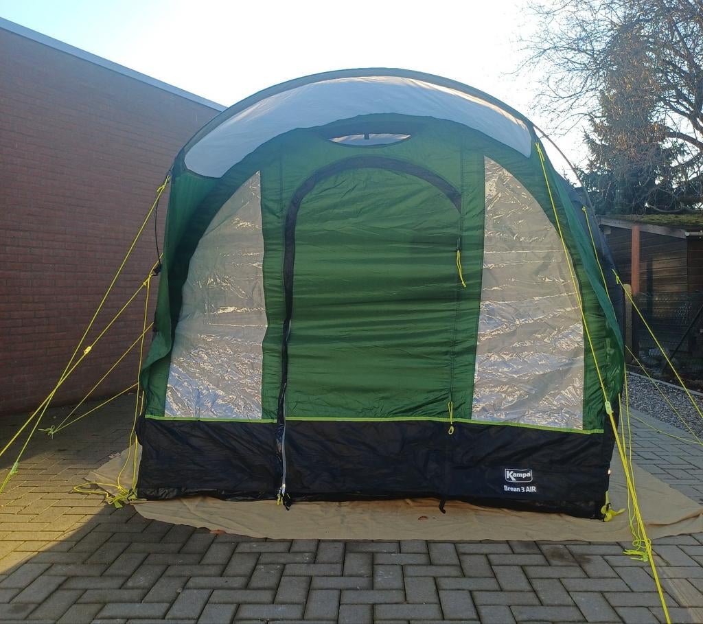 Kampa Brean 3 Air tent-zo goed als nieuw-1 x gebruikt, Ophalen of Verzenden, Zo goed als nieuw, Tot en met 3