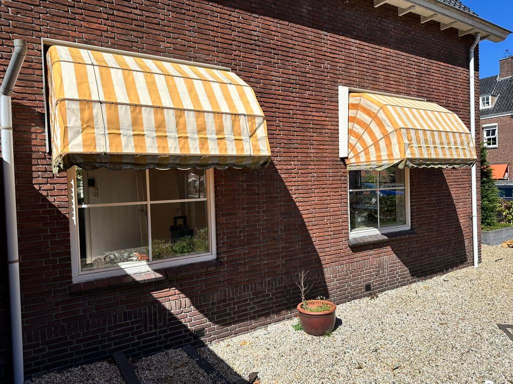 Geel-witte markiezen, 2 stuks, Ophalen, Gebruikt, Elektrisch, Minder dan 250 cm