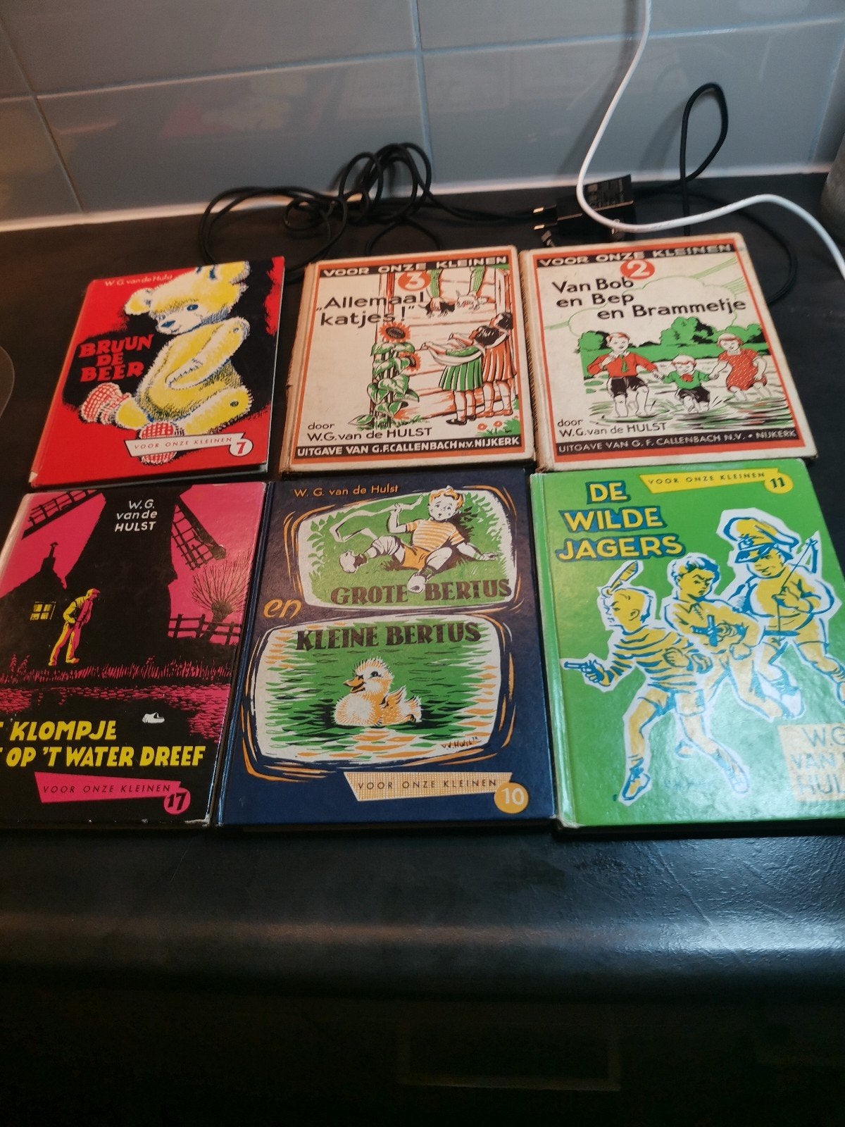 6 Vintage Boekjes van W.G. van de Hulst - Voor Onze Kleinen, Ophalen of Verzenden, Gelezen, W.G. van de Hulst, Fictie algemeen