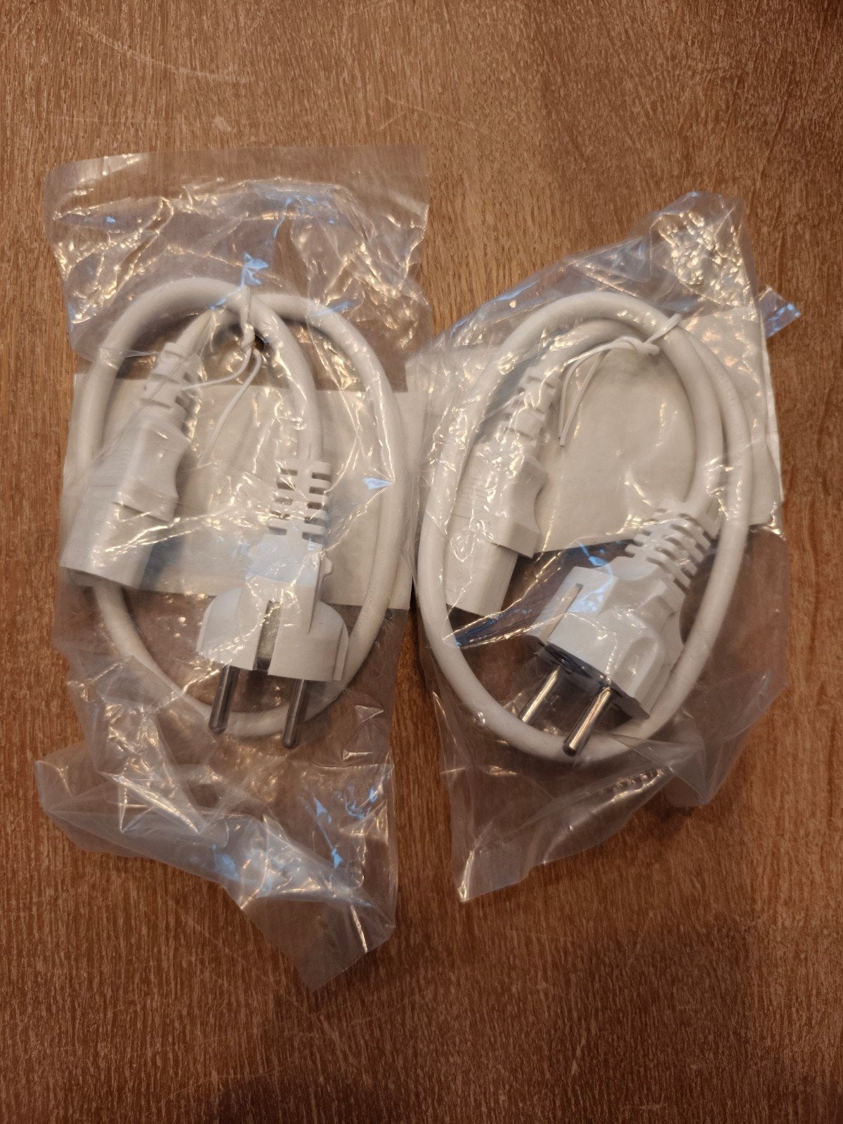 ALLTEQ C13 naar Schuko stroomkabel - 0.5m wit, Ophalen of Verzenden, Nieuw, Overige merken, Kabel of Snoer