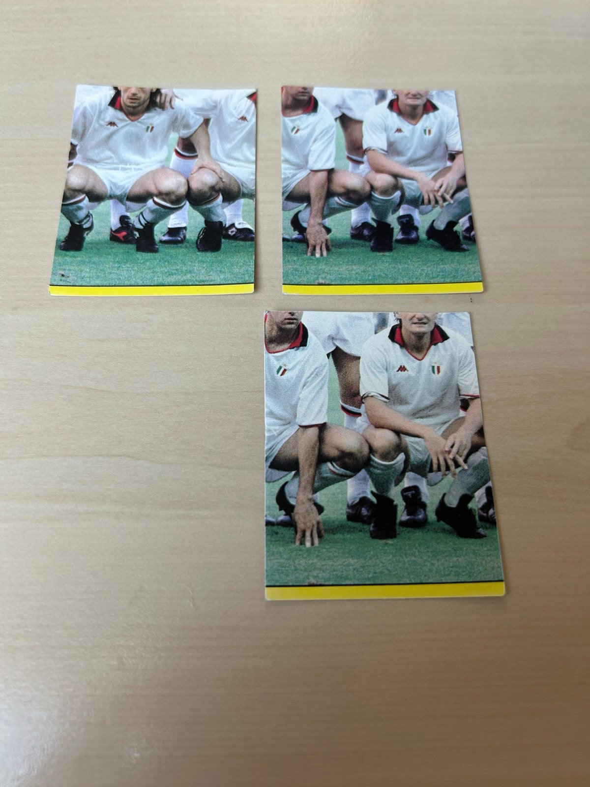 Voetbal 90 Panini Plaatjes - Nummers 358, 359, Ophalen of Verzenden, Zo goed als nieuw, Meerdere stickers