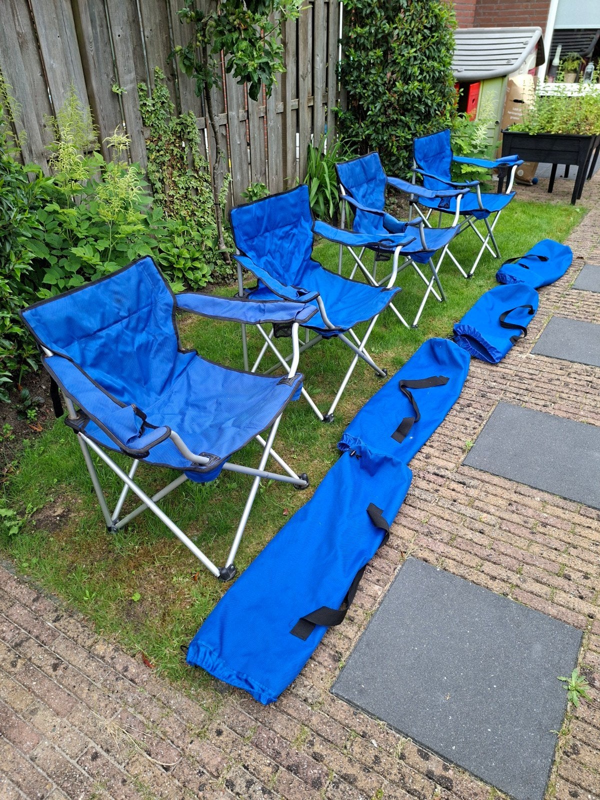 4x Blauwe Campingstoelen - Gebruikt tot 80 kg, Caravans en Kamperen, Ophalen, Gebruikt, Campingstoel