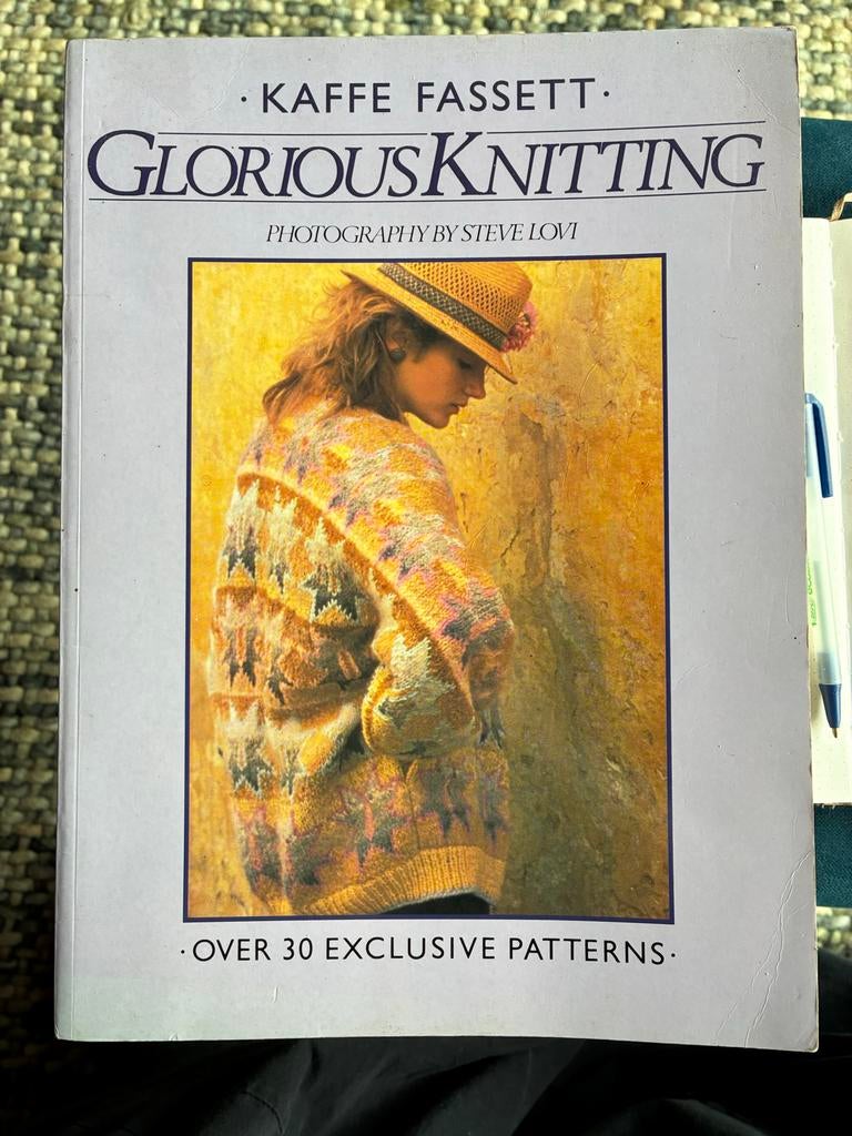 Kaffe Fassett Glorious Knitting boek, Ophalen of Verzenden, Gebruikt, Breien, Patroon of Boek