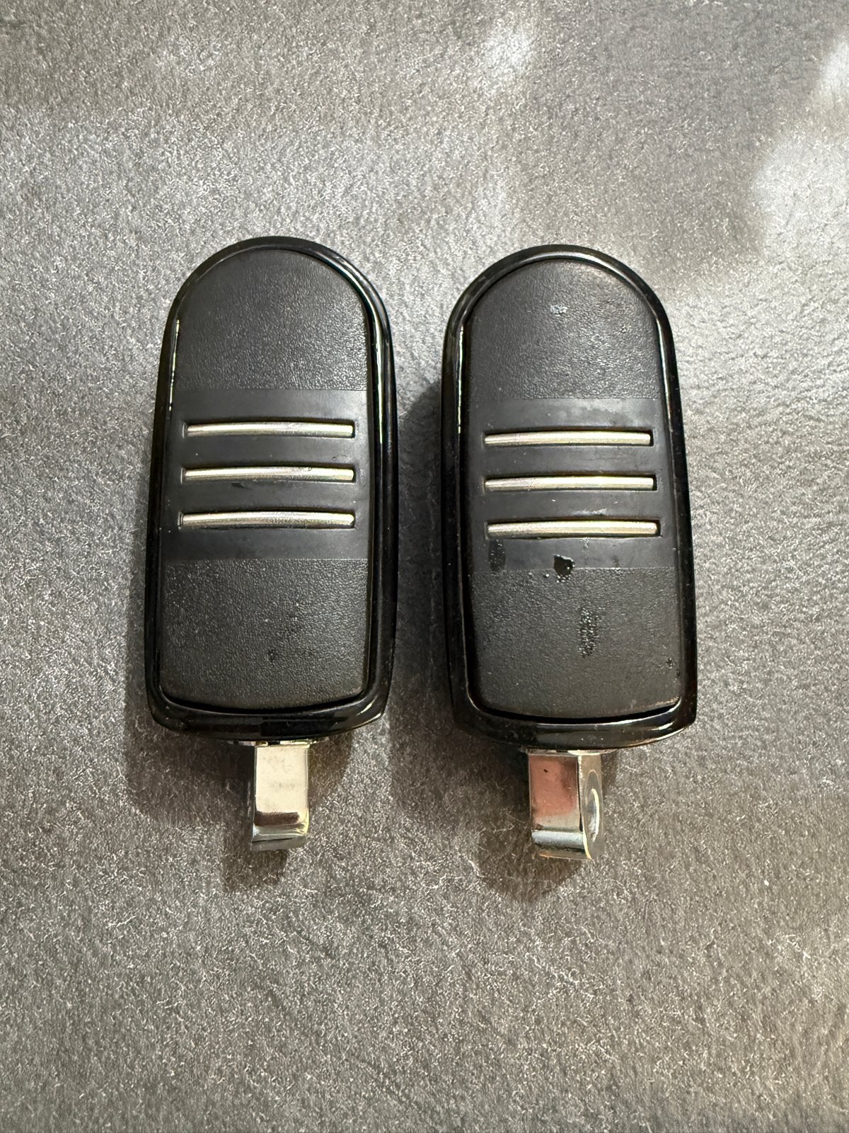 Harley Davidson Chrome/zwart Streamliner voetsteunen, Ophalen of Verzenden, Gebruikt