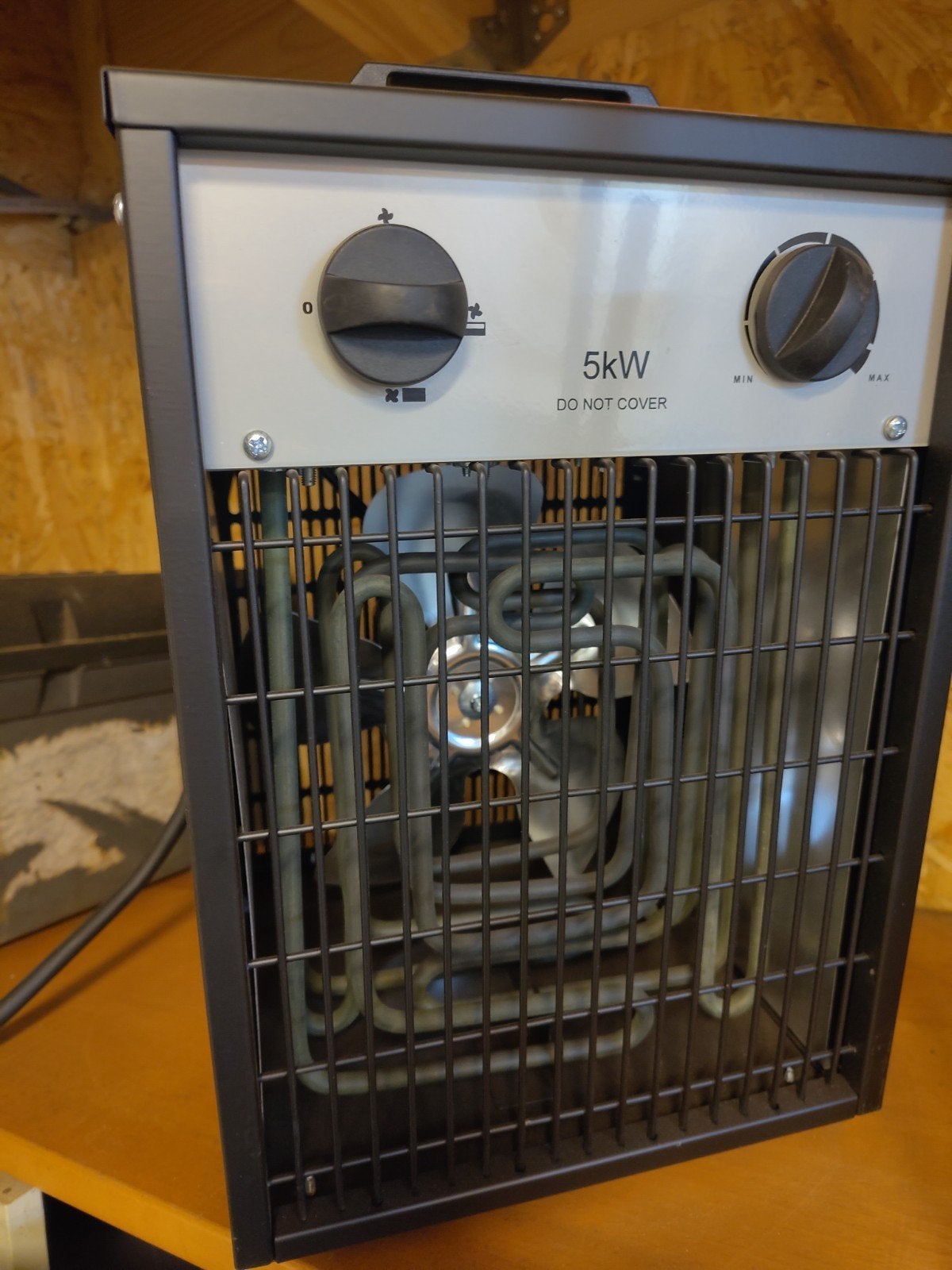 HBM Machines Elektrische Kachel 5.0KW, Ophalen, 30 tot 80 cm, Minder dan 60 cm, 800 watt of meer