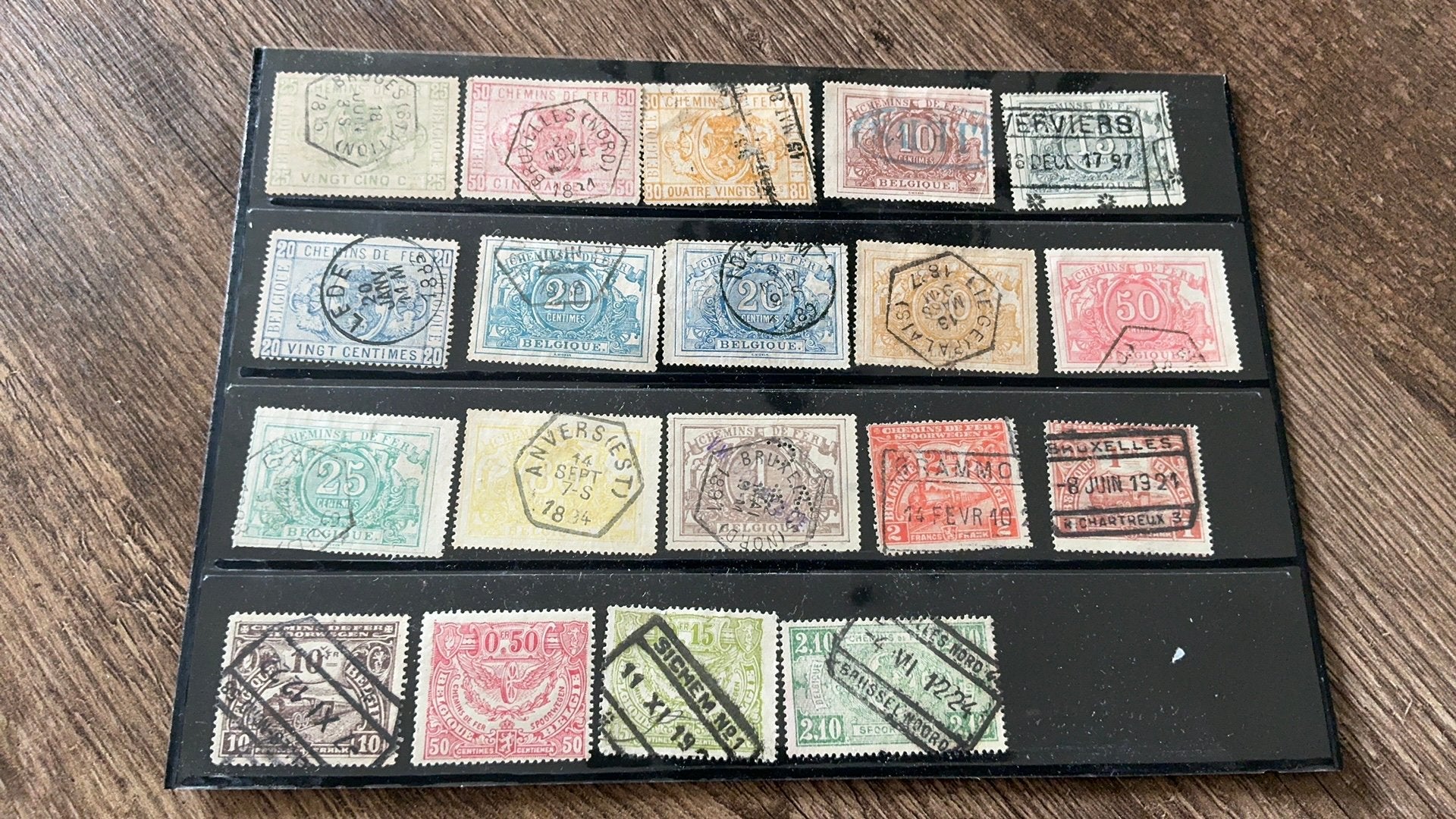 #16 Setje Belgische Spoorwegzegels, Ophalen of Verzenden
