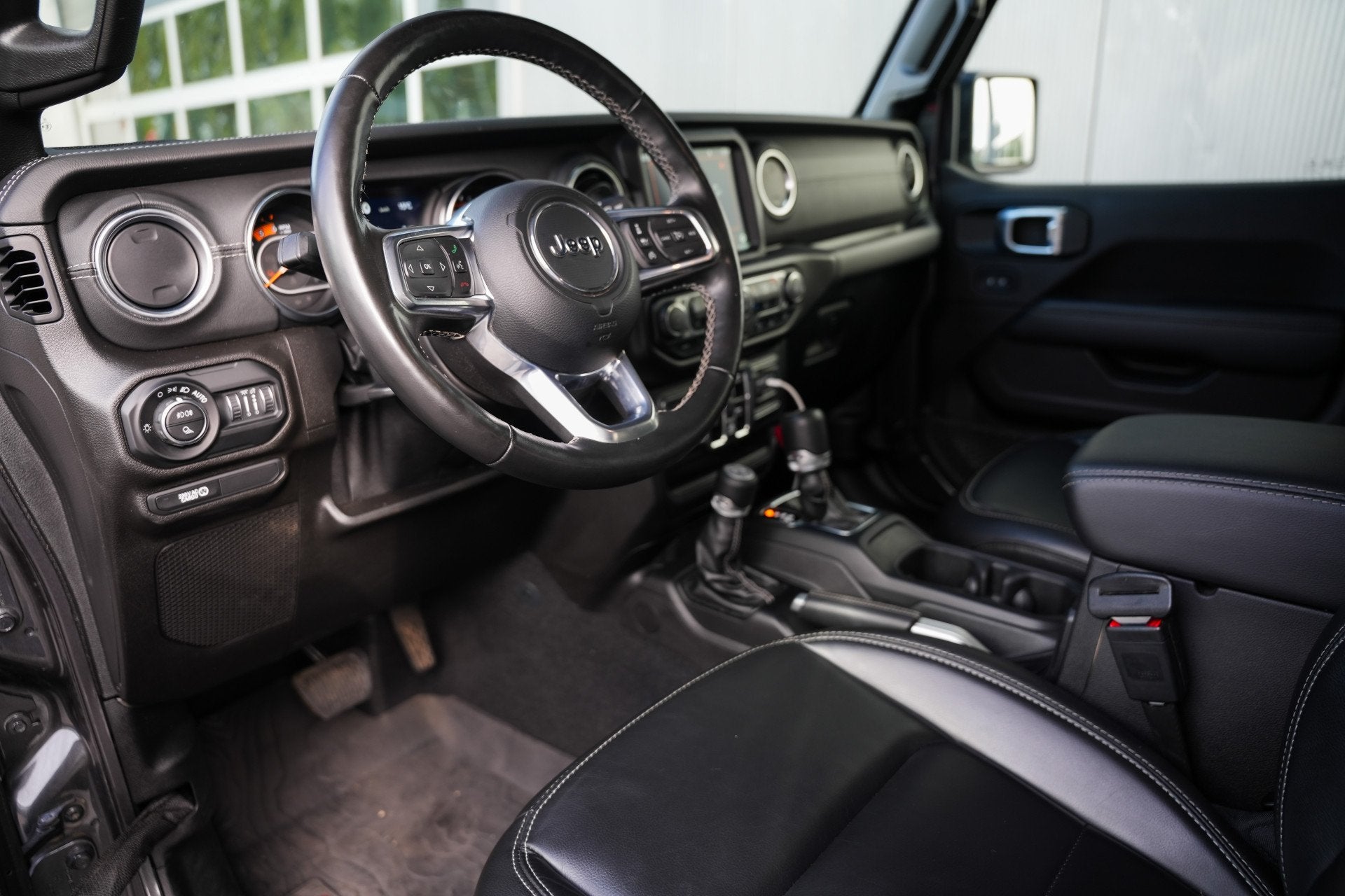 Jeep Gladiator Overland 3.0 CRD 264 pk 4x4 / BTW-auto/ ACC/, Gebruikt, 2987 cc, Leder, Bedrijf