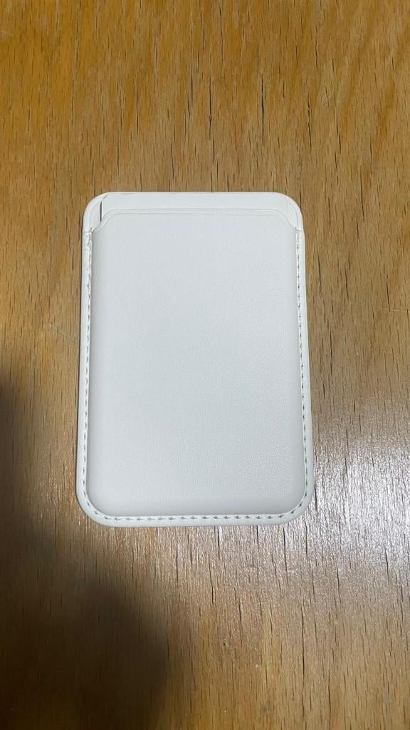 MagSafe CardHolder | Lees Description | Niet echt-apple merk, Ophalen of Verzenden, Nieuw, IPhone 13, Frontje of Cover