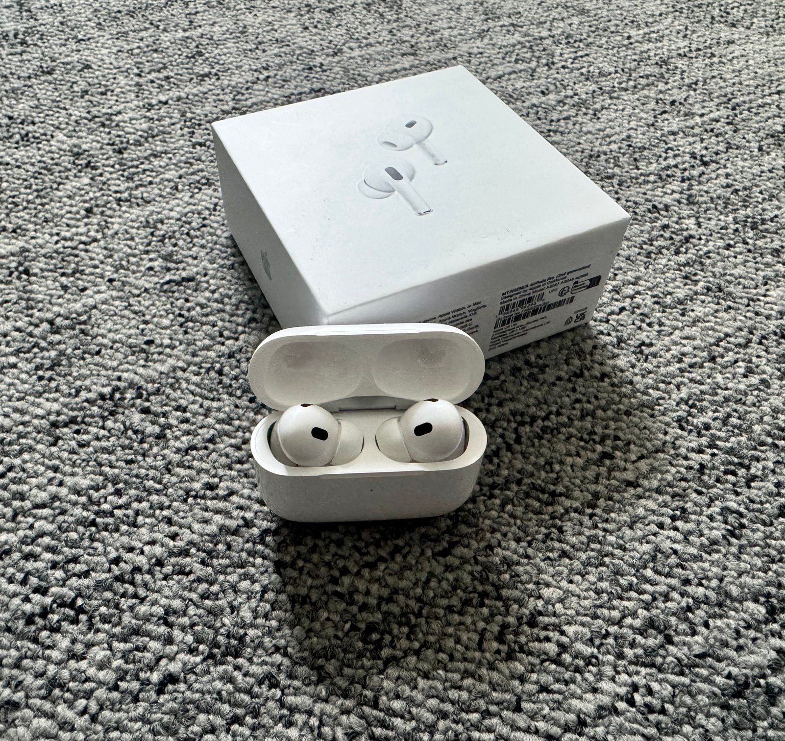 AirPods Pro 2, Gebruikt, In gehoorgang (in-ear), Overige merken, Bluetooth