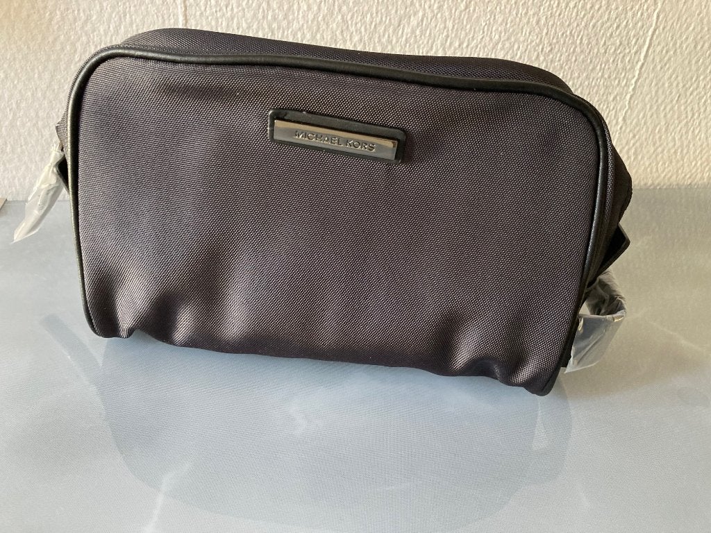 Toilettas MICHAEL KORS ON THE MOVE TOILET BEAUTY CASE BAG, Ophalen of Verzenden, Nieuw, Zwart