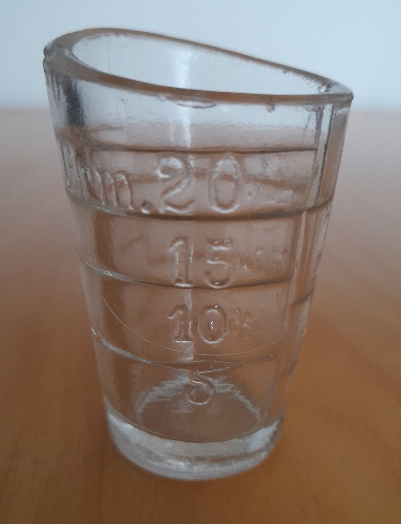 Antiek maatglas (jaren 20 vorige eeuw), Ophalen of Verzenden