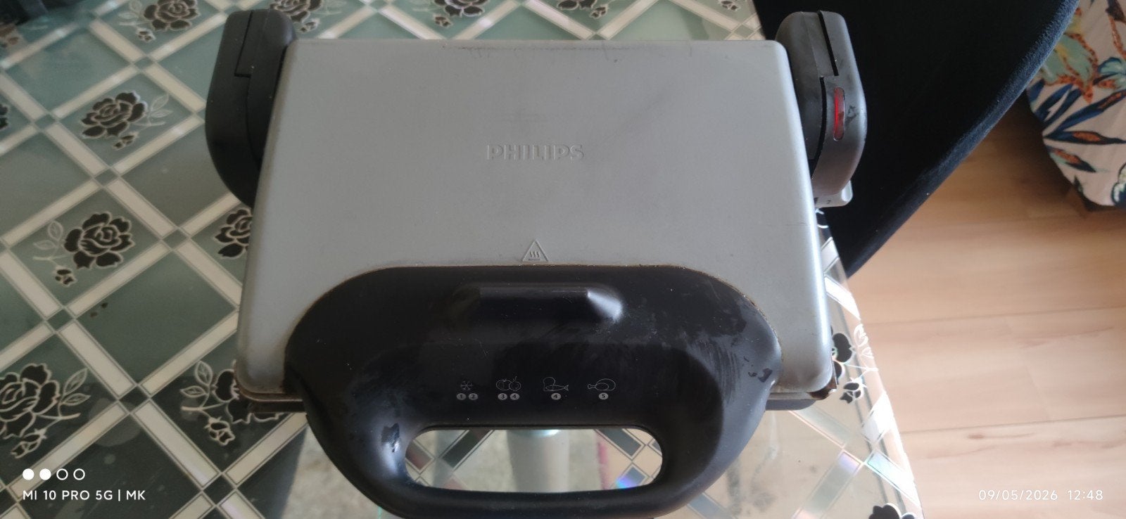 Goedwerkende Philips Grill - Ideaal voor tosti's en meer!, Ophalen of Verzenden, Gebruikt, Tafelgrill
