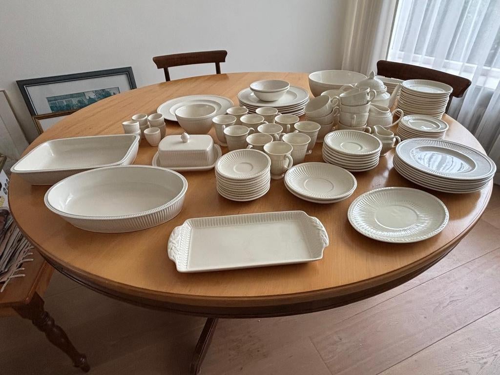 Prachtig en zeer uitgebreid Wedgewood Edme servies, Huis en Inrichting, Keuken | Servies, Ophalen, Zo goed als nieuw, Wedgwood