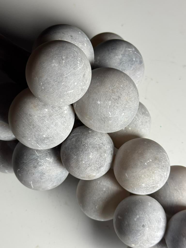 Druiventros Alabaster Grijs, Antiek en Kunst, Ophalen