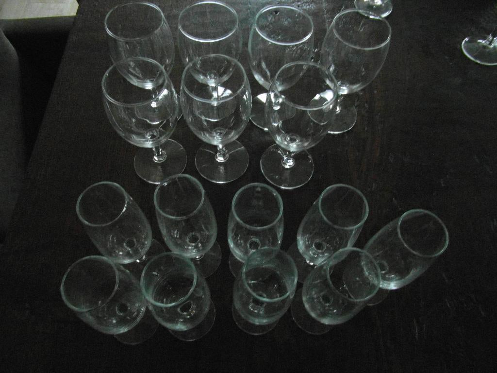 9 champagne of sherry glazen ; 7 jus d'orange of port glazen, Ophalen, Glas of Glazen, Gebruikt, Glas