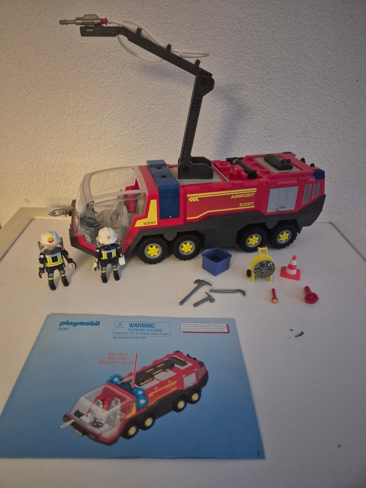 playmobil 5337 luchthaven brandweer, Complete set, Voertuig, Ophalen of Verzenden, Zo goed als nieuw