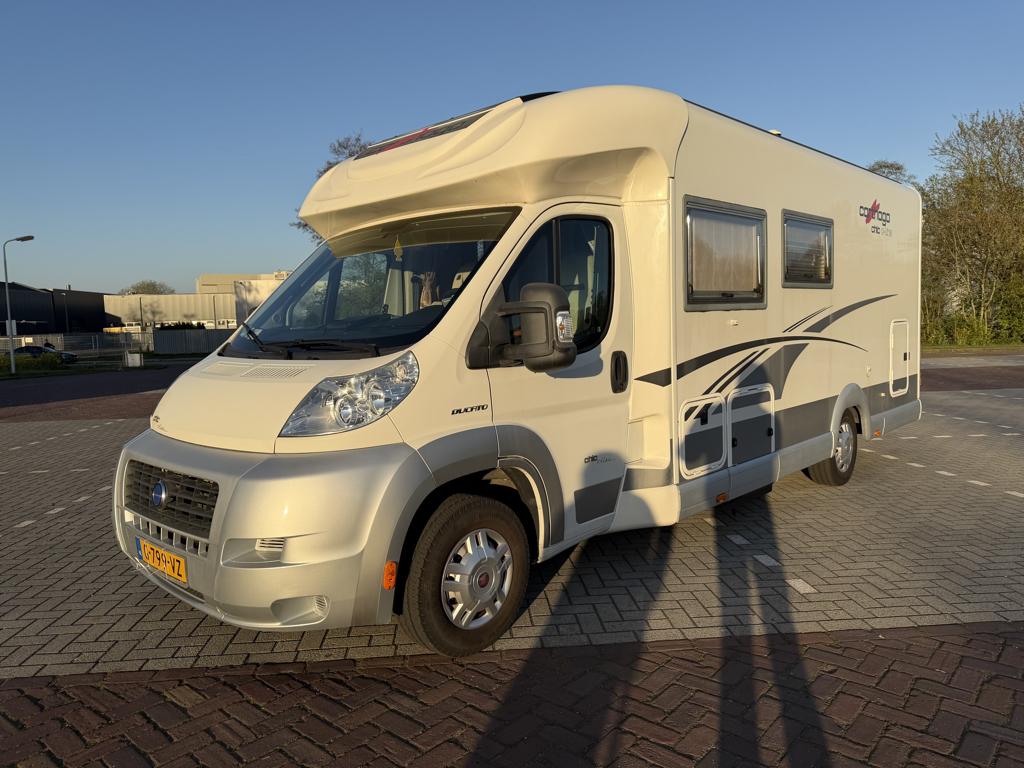 Schitterde carthago chic C-line T 4.7 De gewilde indeling, Caravans en Kamperen, Luifel, Ringverwarming, Fiat, 6 tot 7 meter