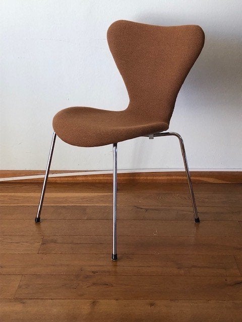 Fritz Hansen Arne Jacobsen, Gebruikt, Vlinder, Bruin, Ophalen of Verzenden