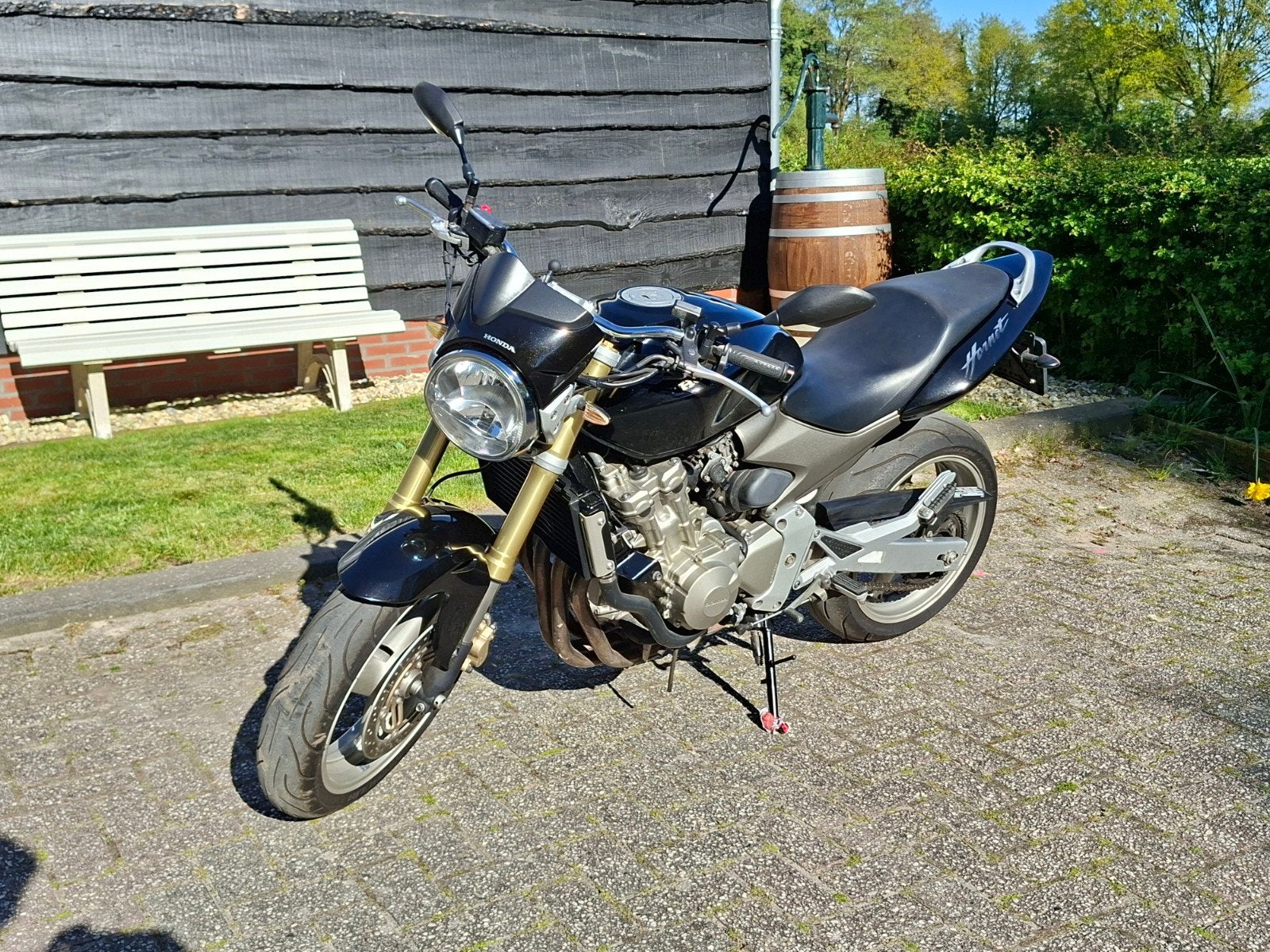 Honda Hornet 600 - Nette Naked Bike met 18.000 km, Handvatverwarming, Occasion, 4 cilinders, Motorrijbewijs A