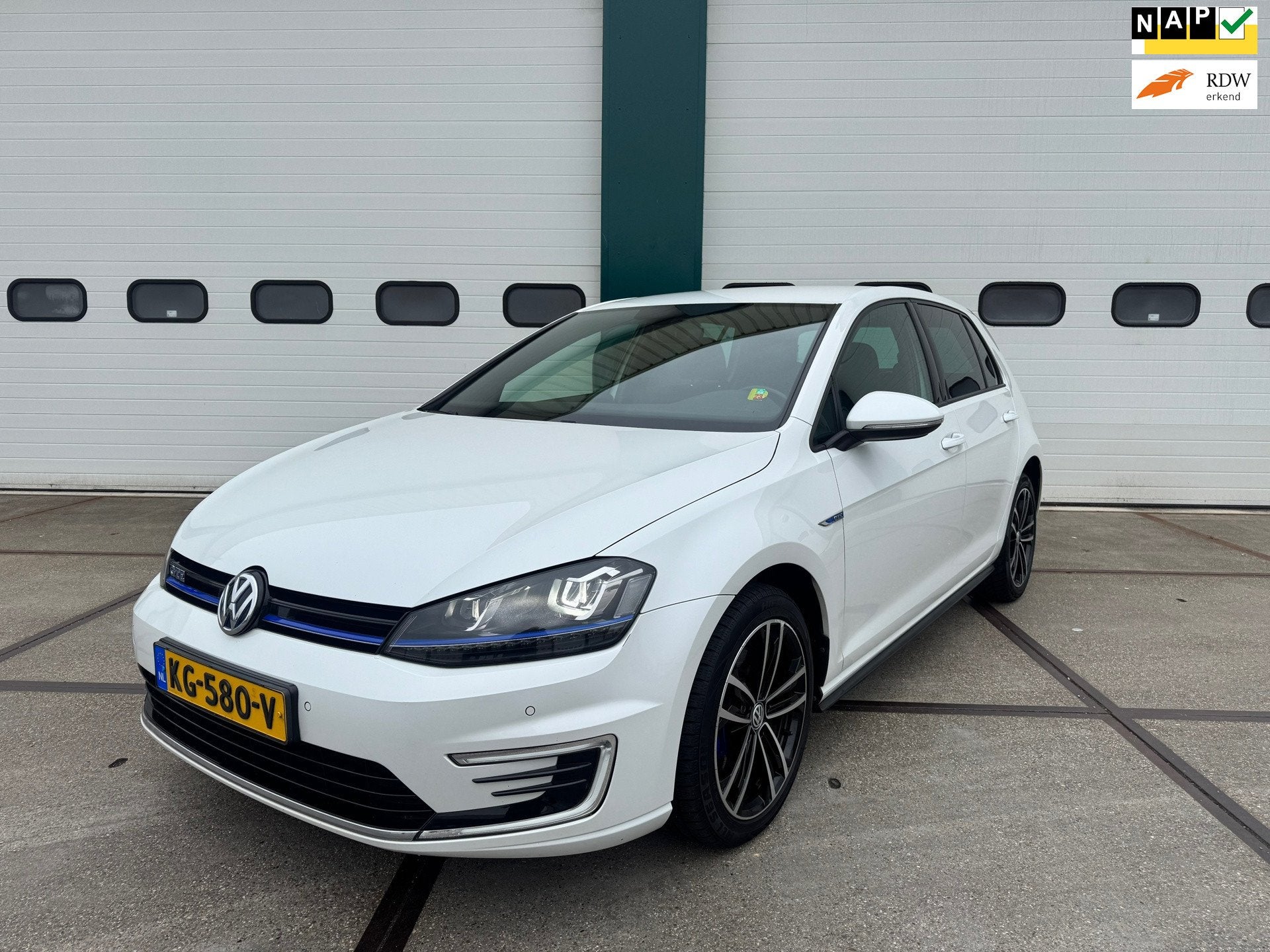 Volkswagen Golf 1.4 TSI GTE Connected Series, Auto's, 8 kWh, Stof, Gebruikt, 4 cilinders