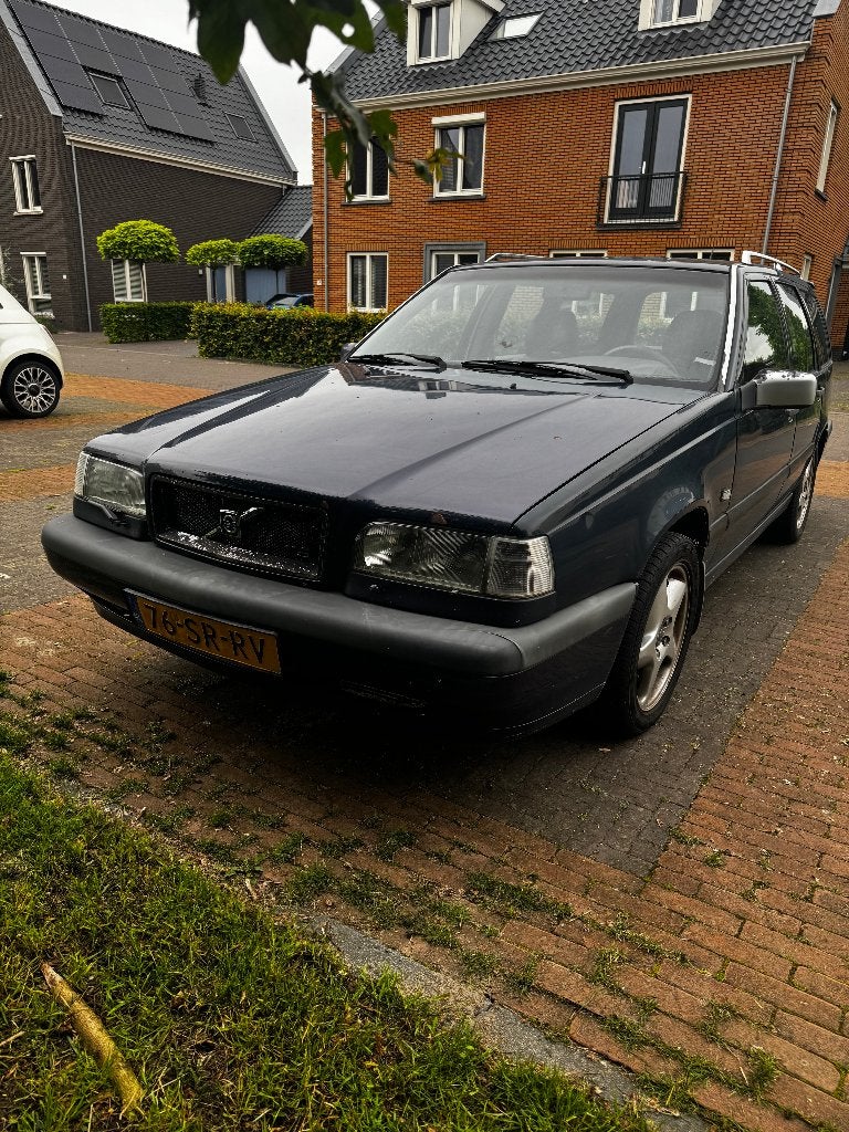 Volvo 850 T-5 2.0, 211 pk, APK 2028 – raceauto / opknapper, Voorwielaandrijving, Zwart, 1984 cc, Blauw