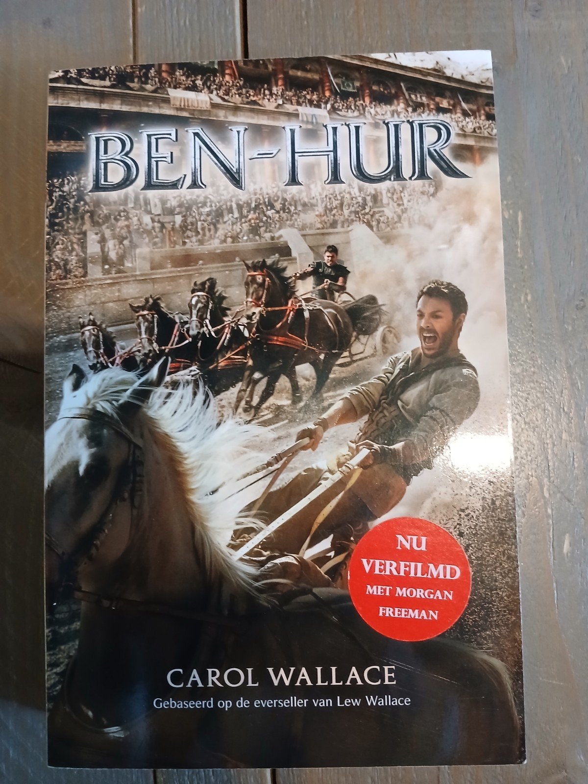 Carol Wallace - Ben-Hur uren leesplezier!, Ophalen of Verzenden, Gelezen, Carol Wallace; Lew Wallace