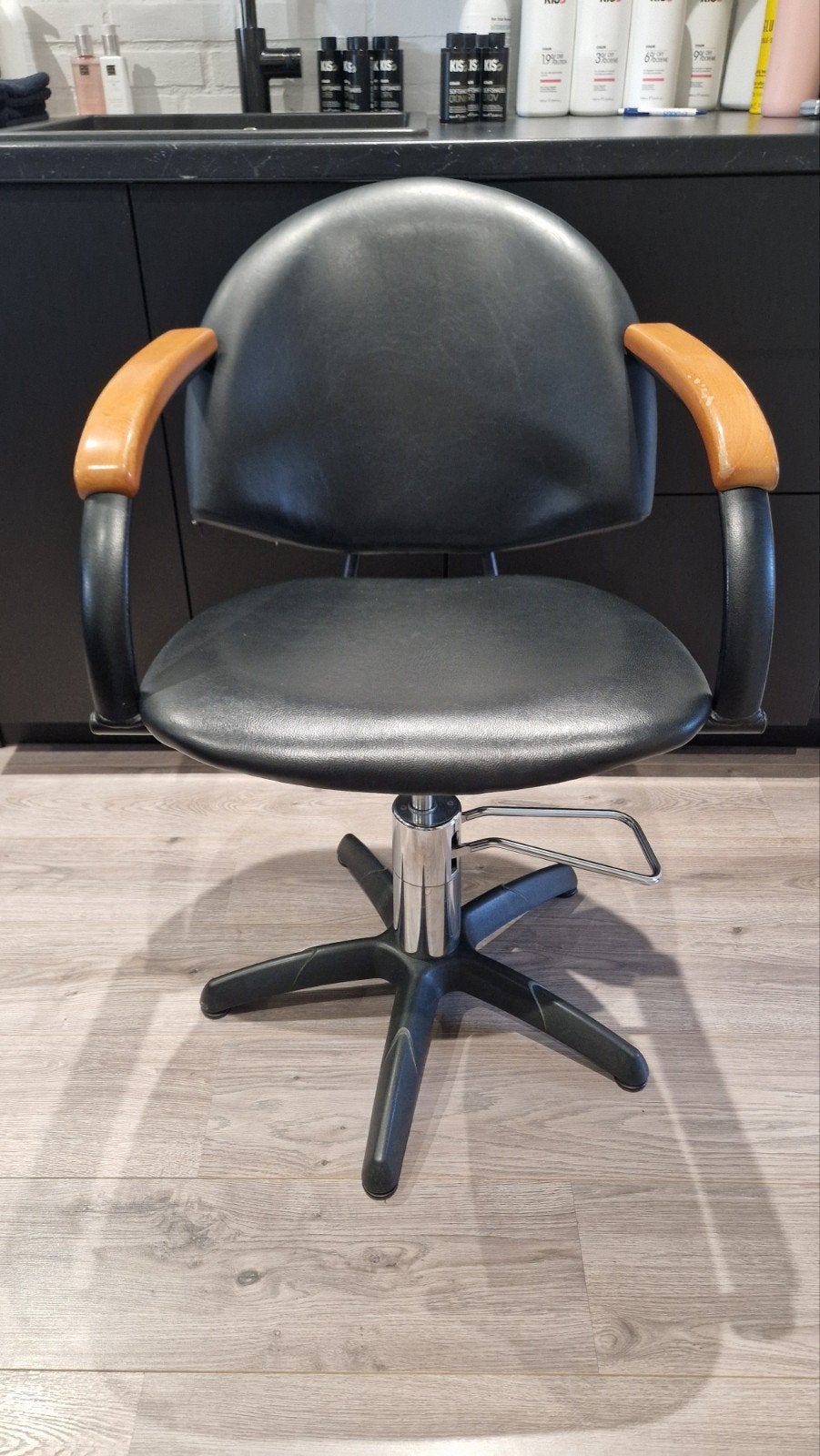 kappersstoel, Ophalen, Kunststof, Gebruikt, Kappersstoel
