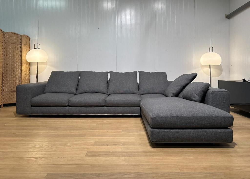 NIEUWSTAAT Minotti Freeman Hoekbank - NP €35.000, https://www.minotti.com/en, Minotti, 300 cm of meer, Ophalen of Verzenden