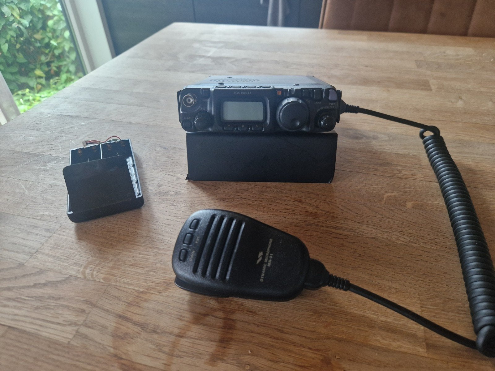 Yaesu FT-817 All-Mode HF/VHF/UHF Transceiver, Ophalen of Verzenden