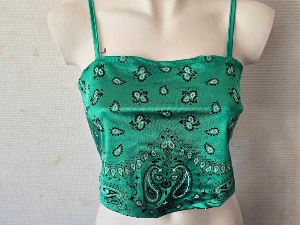 Fb Sisters dames Groene satijnen bandana crop top maat L, Maat 42/44 (L), Ophalen of Verzenden, Zo goed als nieuw, Fb Sisters