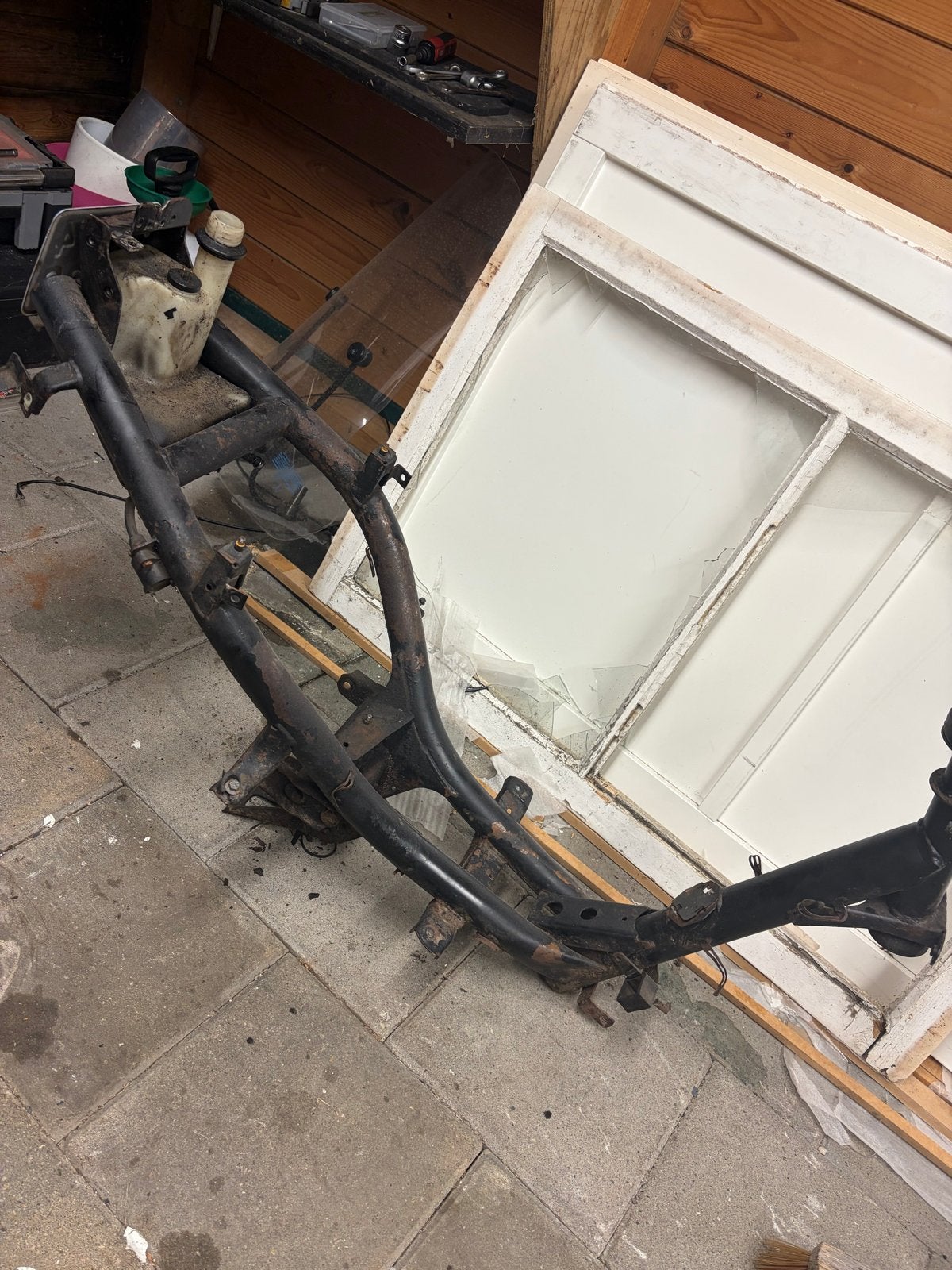 Frame met kentekenplaat - Scooter/Brommer onderdelen, Fietsen en Brommers, Ophalen, Frame