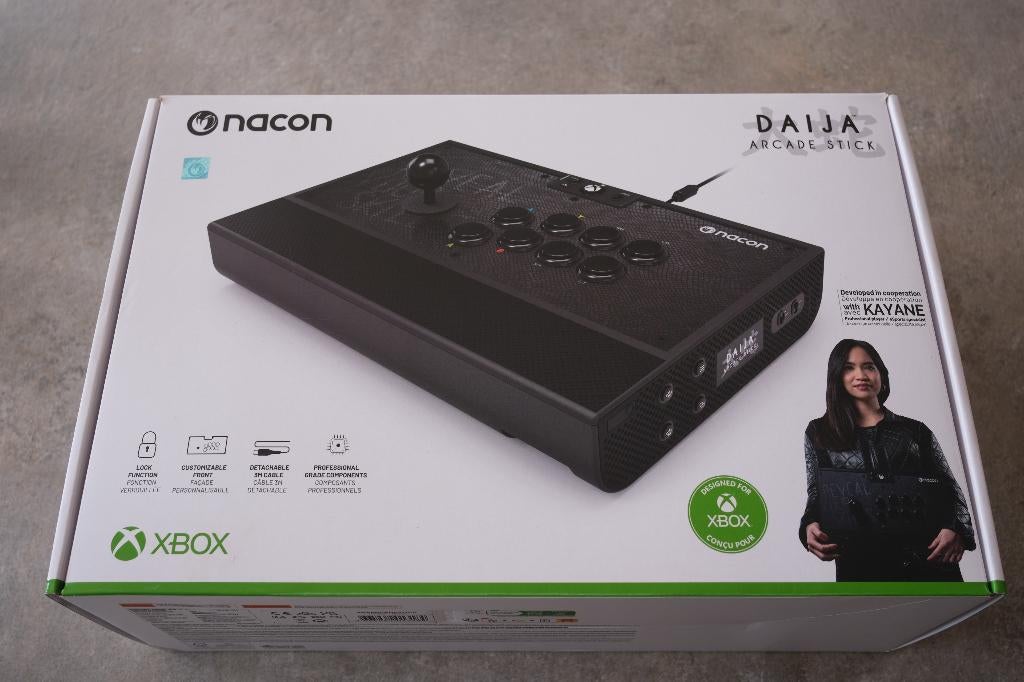 Nacon Daija Arcadestick / Fightstick - Xbox / PC, Spelcomputers en Games, Spelcomputers | Xbox | Accessoires, Ophalen of Verzenden