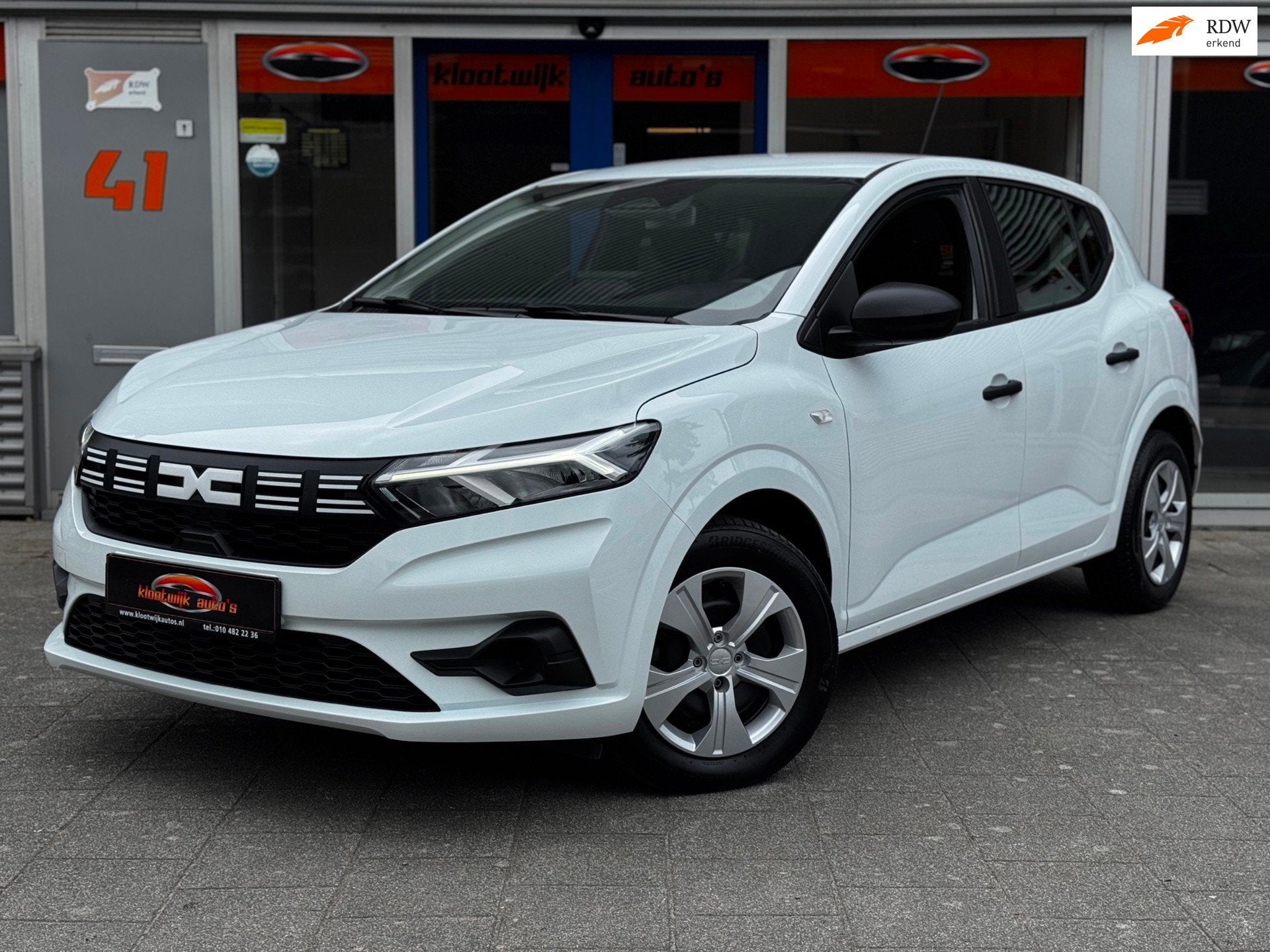 Dacia Sandero 1.0 TCe Expression CarPlay Led 18.000km Bj.202, Auto's, Dacia, Bedrijf, Te koop, Sandero, ABS, Airbags, Airconditioning