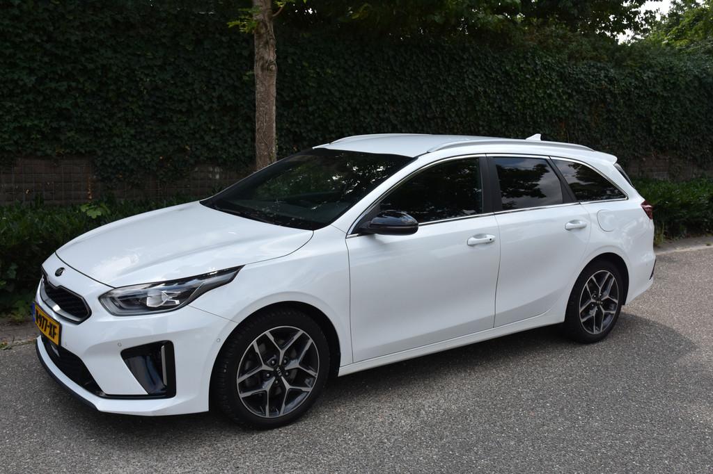 Kia Ceed Sportswagon 1.5 T-GDi MHEV GT-Line Edition | HYBRID, Gebruikt, 4 cilinders, Met garantie (alle), 1337 kg