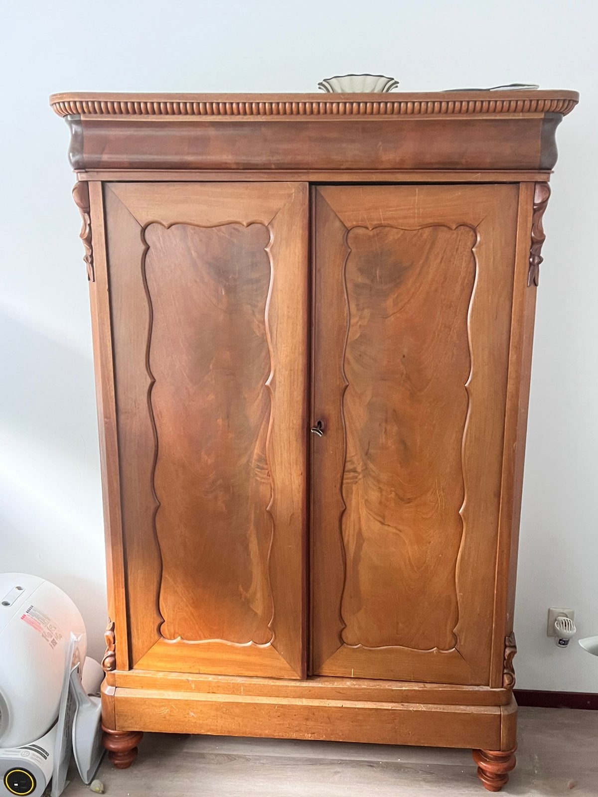 Mahonie houte kast, Antiek en Kunst, Ophalen