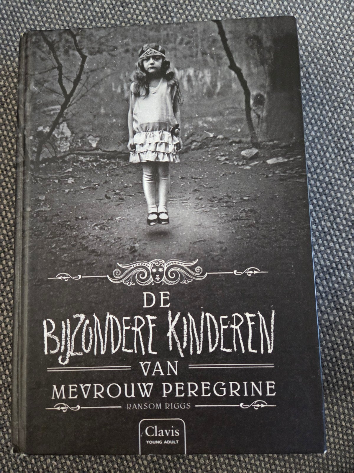 De Bijzondere Kinderen van Mevrouw Peregrine - Ransom Riggs, Ophalen of Verzenden, Zo goed als nieuw, Ransom Riggs, Fictie