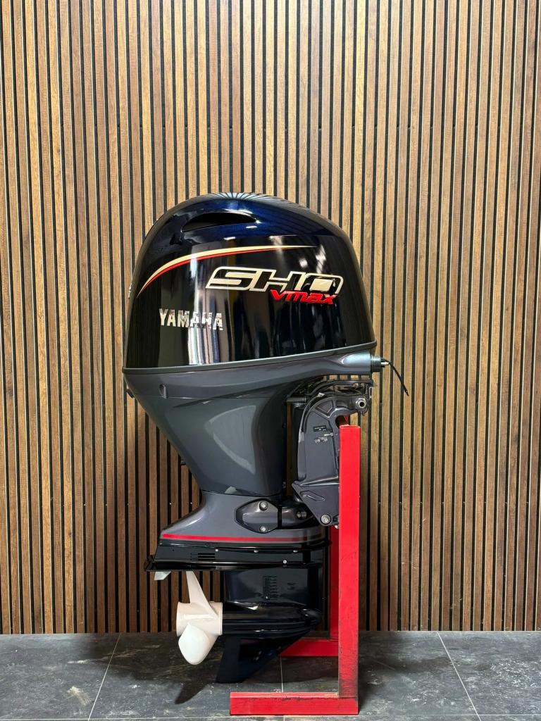 Yamaha 115 PK V-MAX S.H.O. buitenboordmotor, Niet ingevuld, Viertaktmotor, Niet ingevuld, Zo goed als nieuw