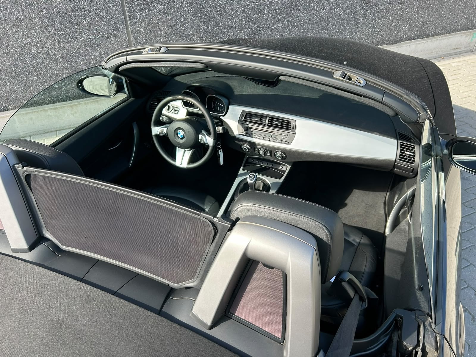 Foto 11 van BMW Z4 Roadster 2.0i Introduction | AIRCO | LEDER | STOELVER