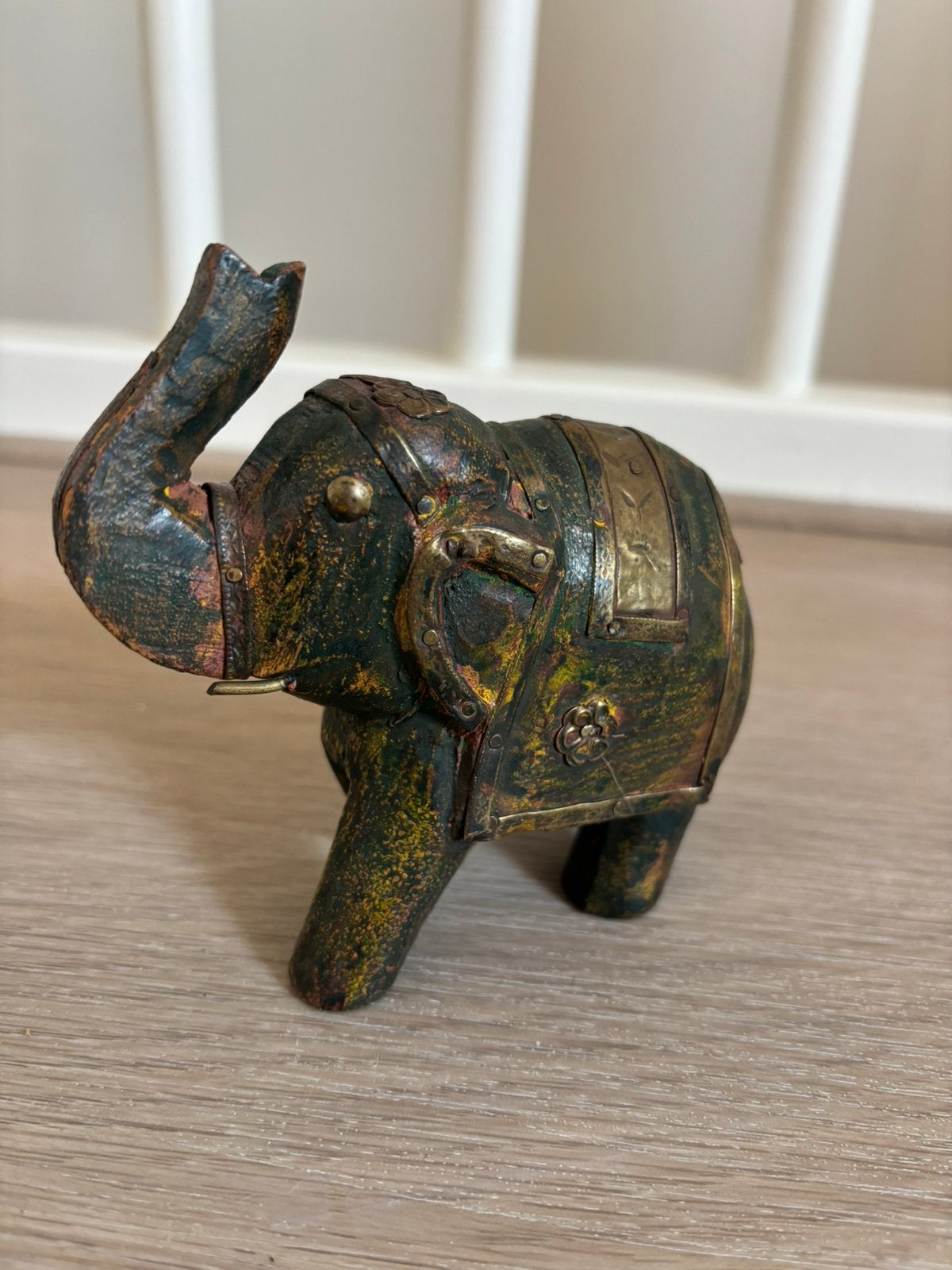 Hout messing beeldje olifant, Verzamelen, Ophalen of Verzenden, Zo goed als nieuw, Dier