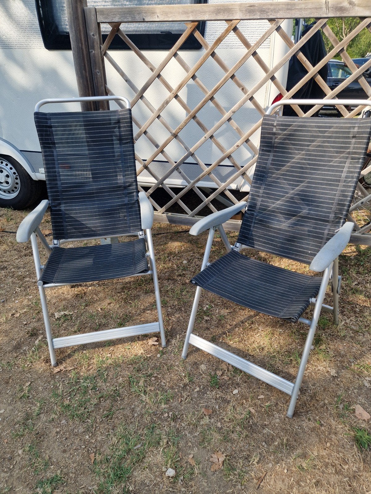 2x Campingstoel - Ideaal voor kamperen en buitenactiviteiten, Caravans en Kamperen, Kampeermeubelen, Ophalen, Gebruikt, Campingstoel