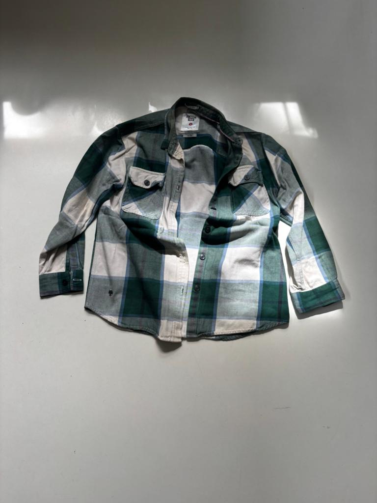 Geblokte blouse, Ophalen