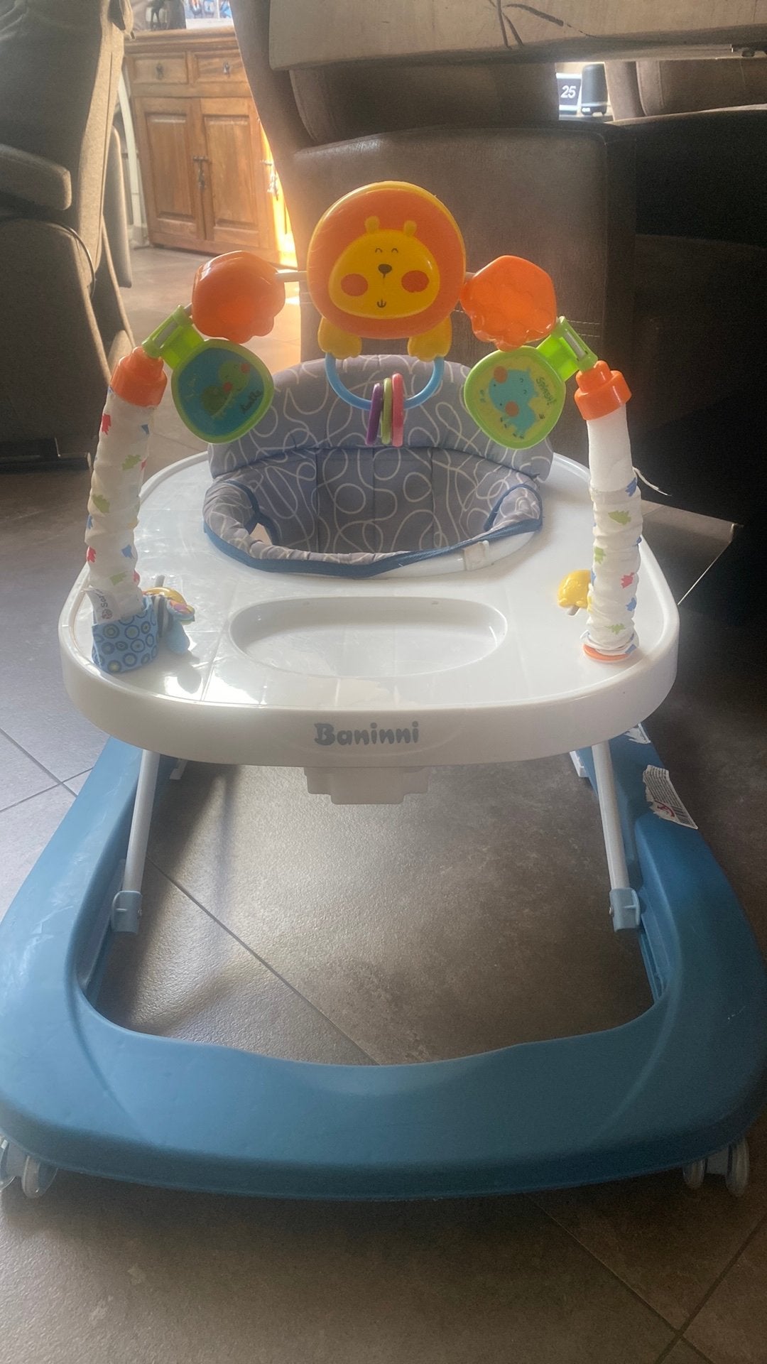 Loopstoeltje in goede staat, bij oma gebruikt., Ophalen, Zo goed als nieuw