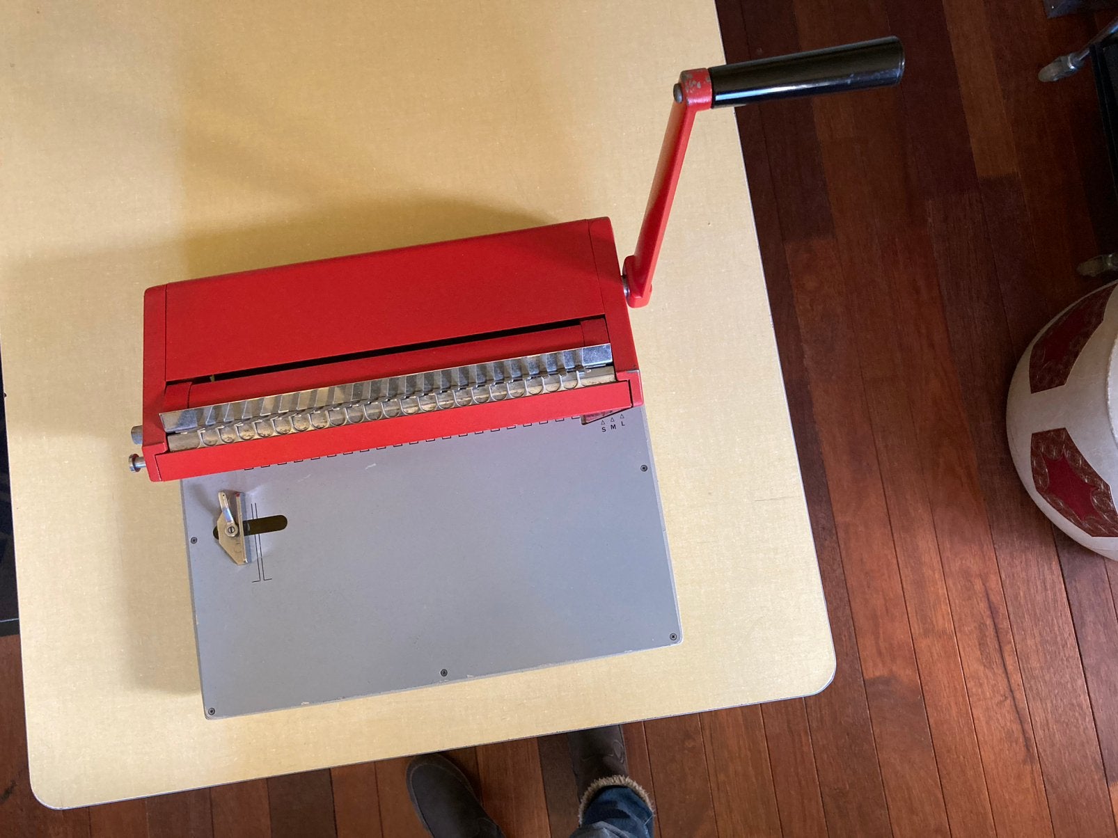 Inbindapparaat inbindmachine vintage Iberica de Reprografia, Ophalen of Verzenden, Gebruikt