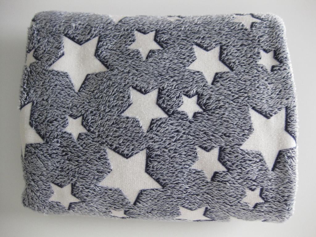 Plaid blauw met "glow in the dark" sterren 150 x 125 cm, Ophalen of Verzenden
