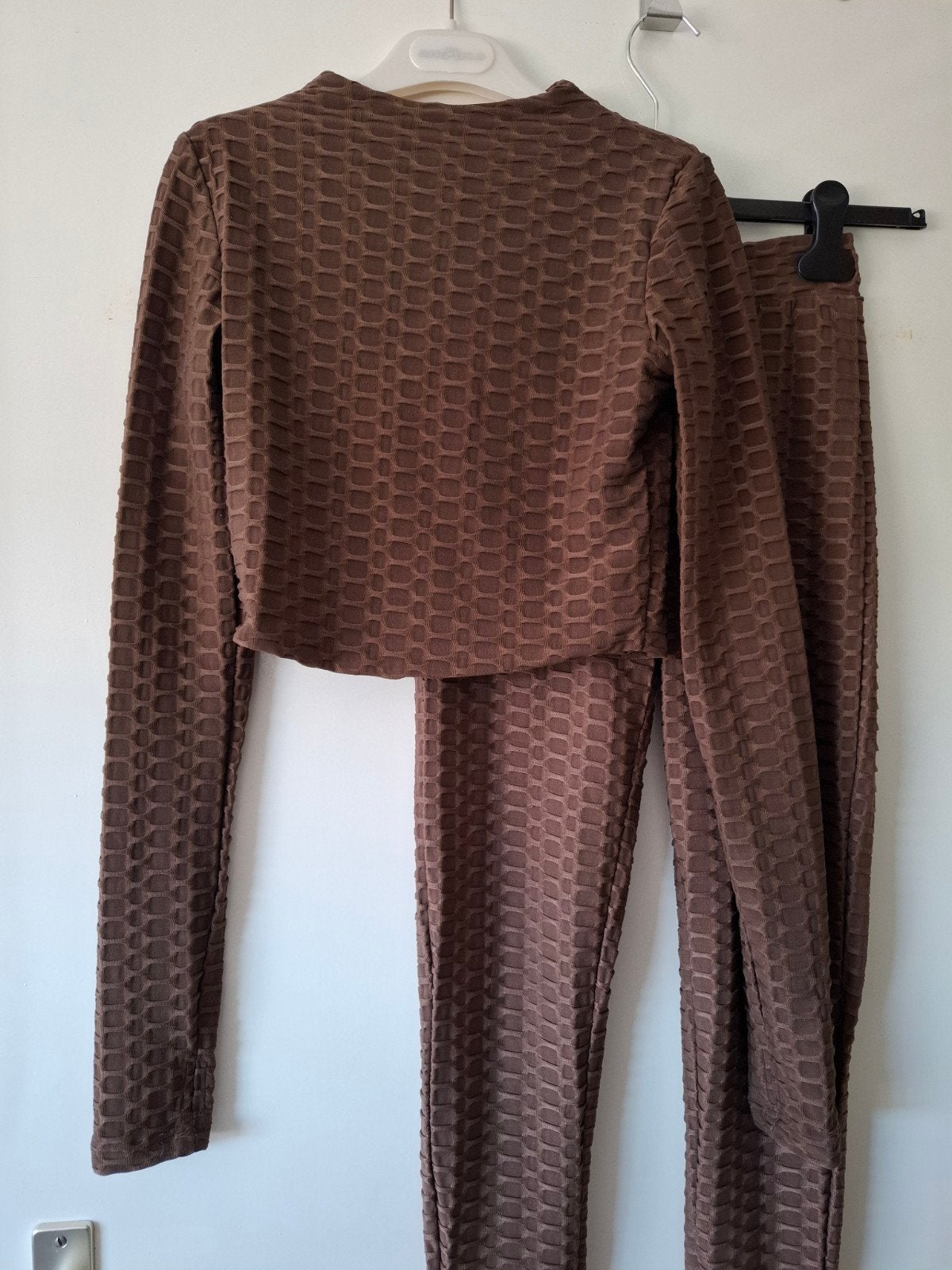 LA SISTERS Bruin Setje - Legging en Croptop Maat XS, Kleding | Dames, Bruin, Ophalen of Verzenden, Maat 34 (XS) of kleiner, LA SISTERS