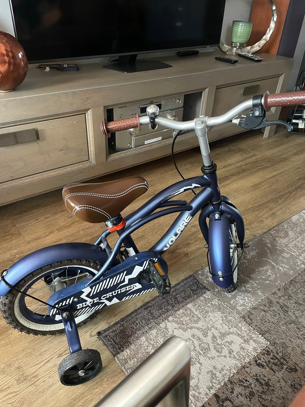 Volare Blue Cruiser kinderfiets met zijwieltjes, Fietsen en Brommers, Ophalen, Zijwieltjes, Velgrem, 16 tot 20 inch